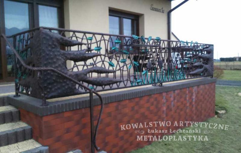 Balustrada zewnętrzna kuta