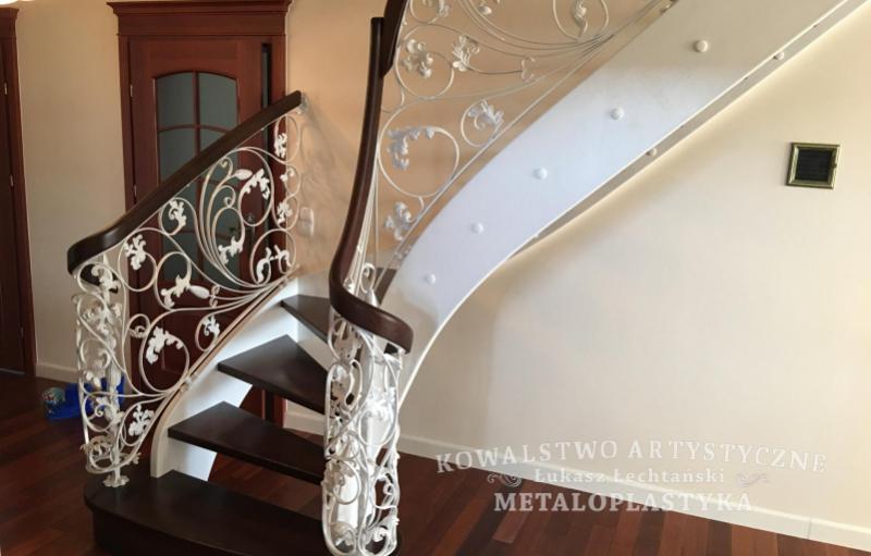 Balustrada wewnętrzna kuta