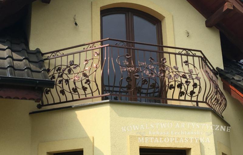 Balustrada zewnętrzna kuta