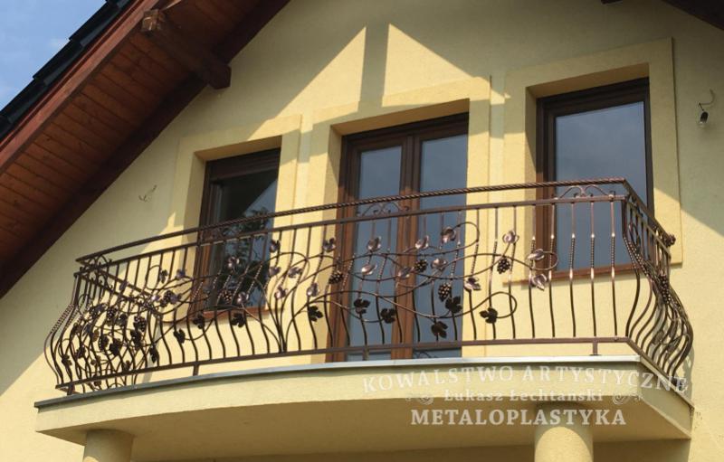 Balustrada zewnętrzna kuta