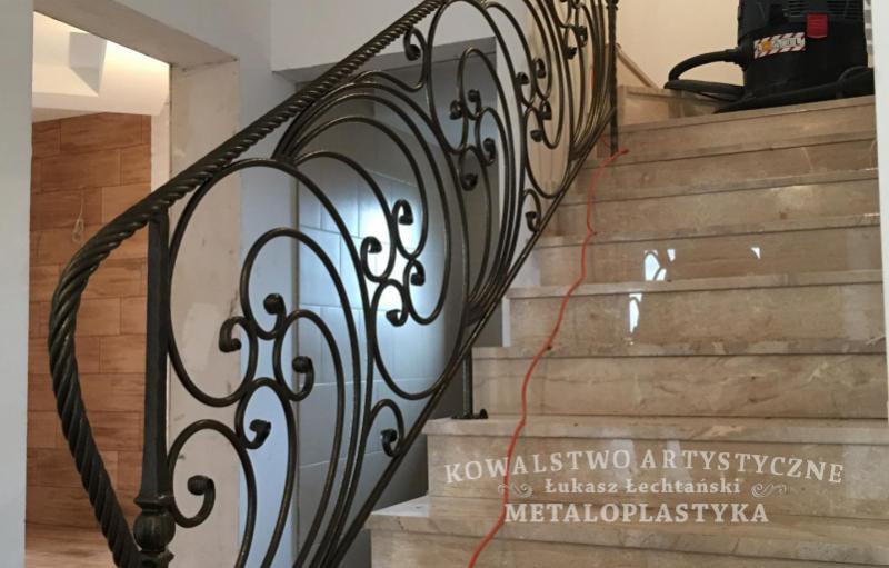 Balustrada wewnętrzna kuta