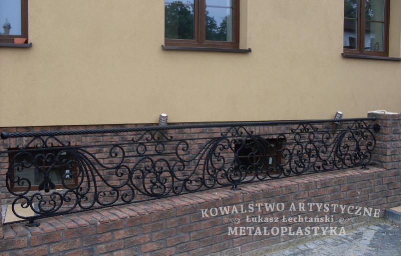 Balustrada zewnętrzna kuta