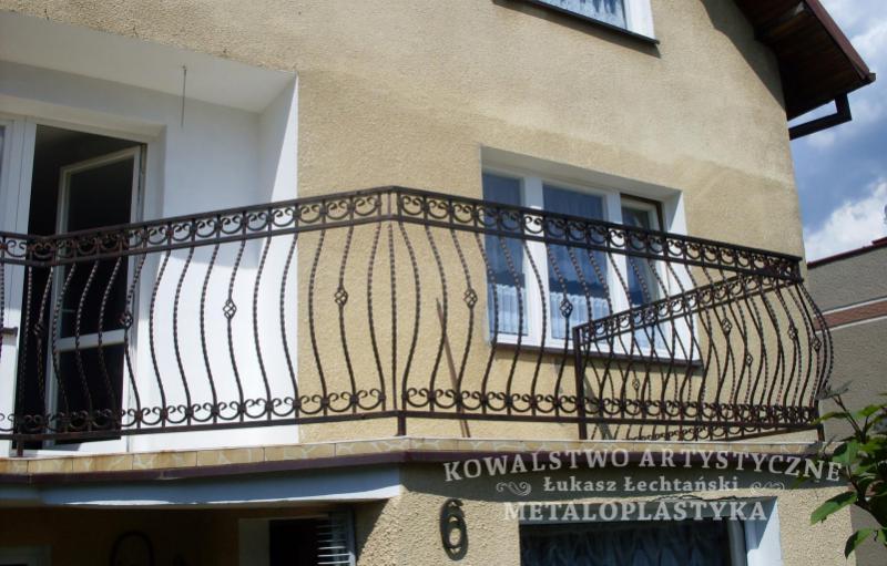 Balustrada zewnętrzna kuta