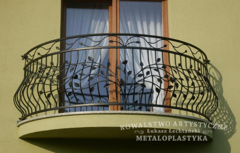 Balustrada zewnętrzna kuta