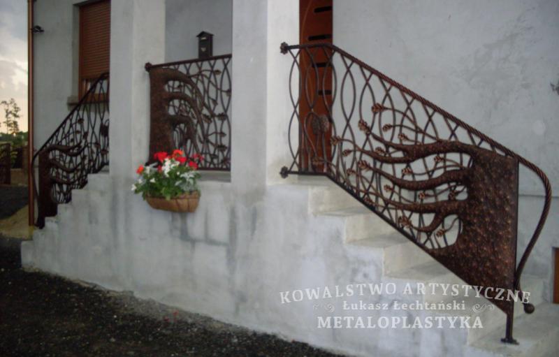 Balustrada zewnętrzna kuta