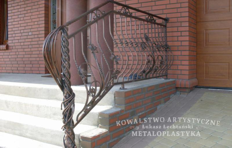 Balustrada zewnętrzna kuta
